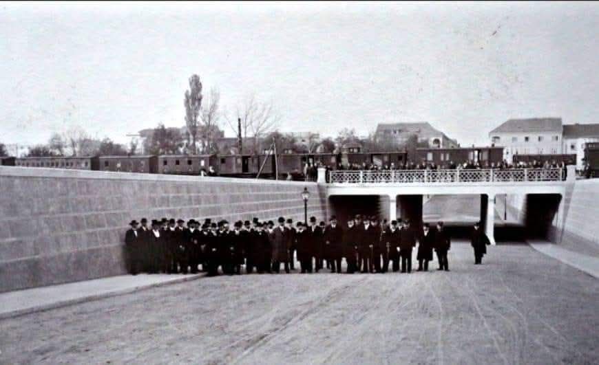Miramarska podvožnjak 1912. godine, svečano puštanje u promet prvog zagrebačkog cestovnog podvožnjak